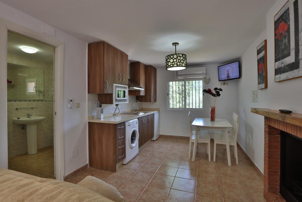 Apartamentos El Madronal Кото-Ріос Екстер'єр фото