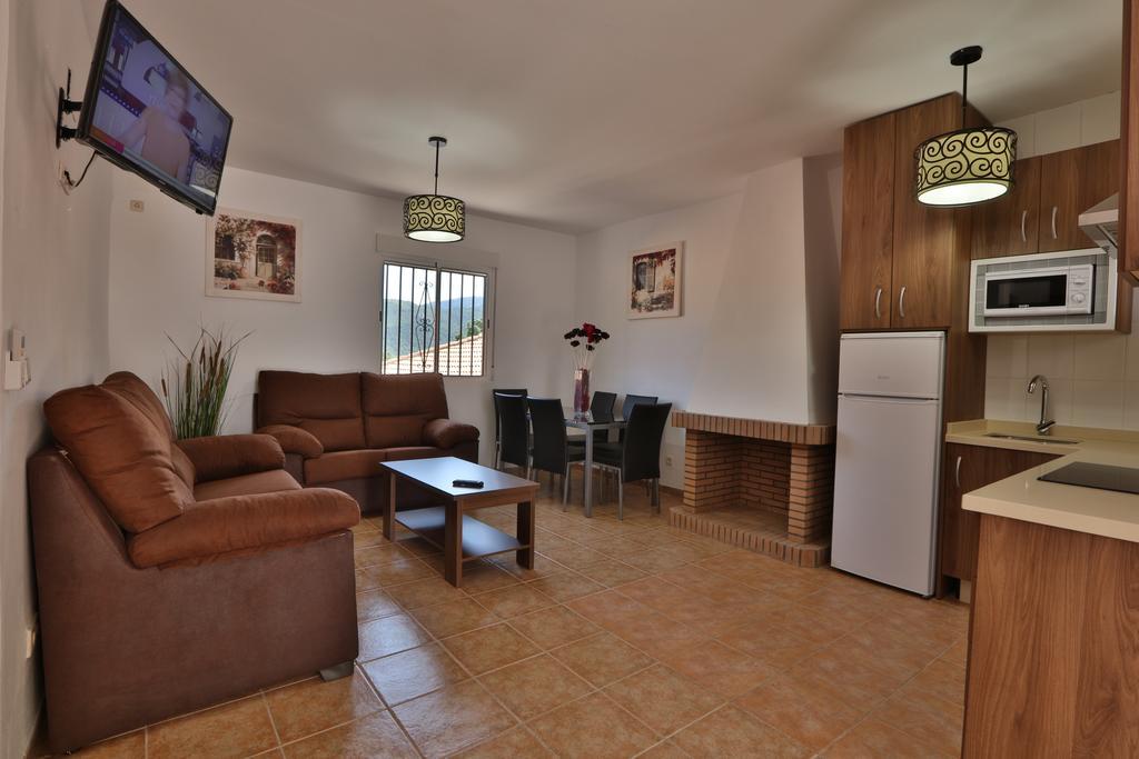 Apartamentos El Madronal Кото-Ріос Екстер'єр фото